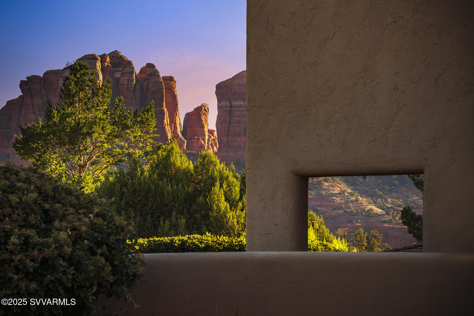 355 Indian Cliffs Road