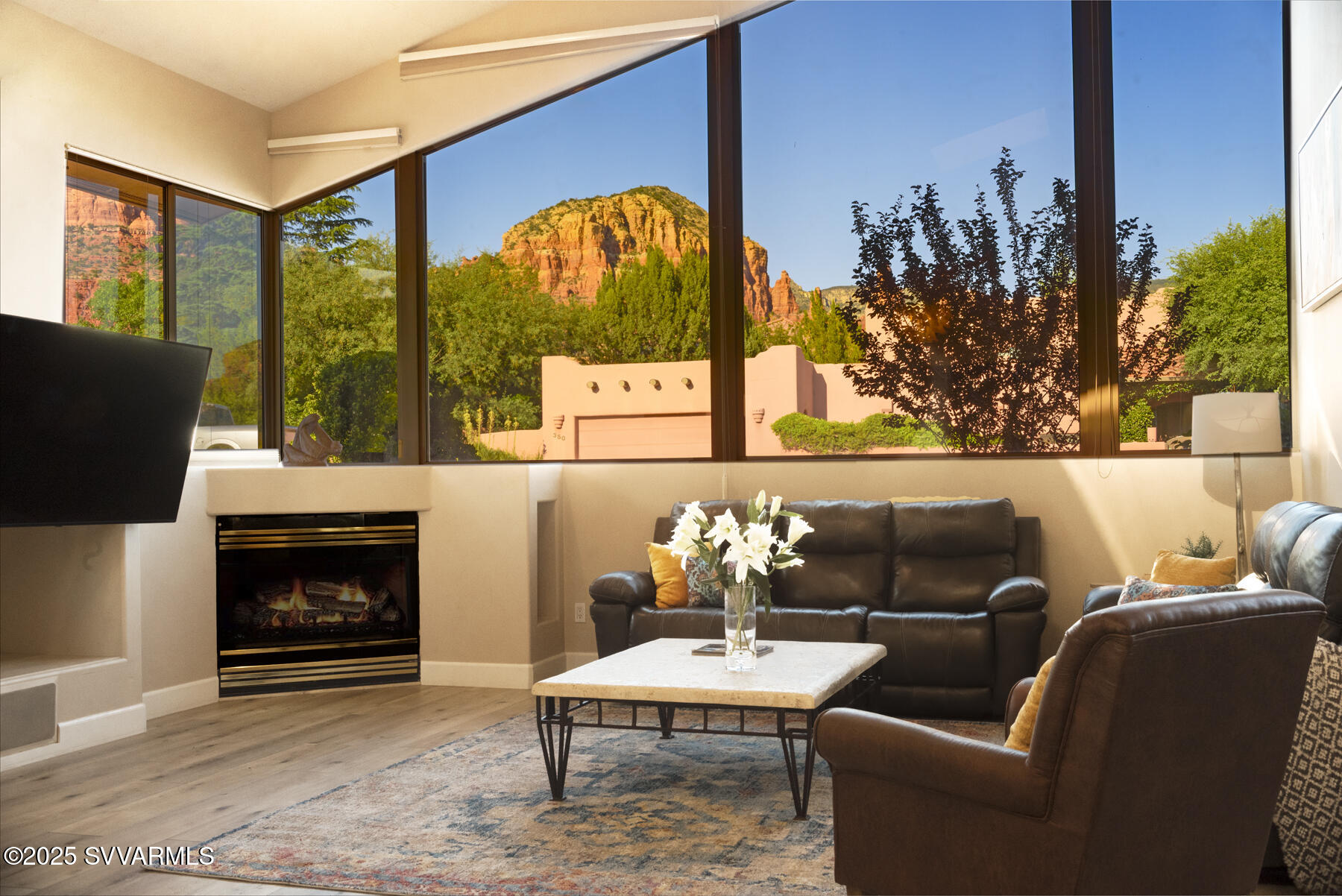 355 Indian Cliffs Road