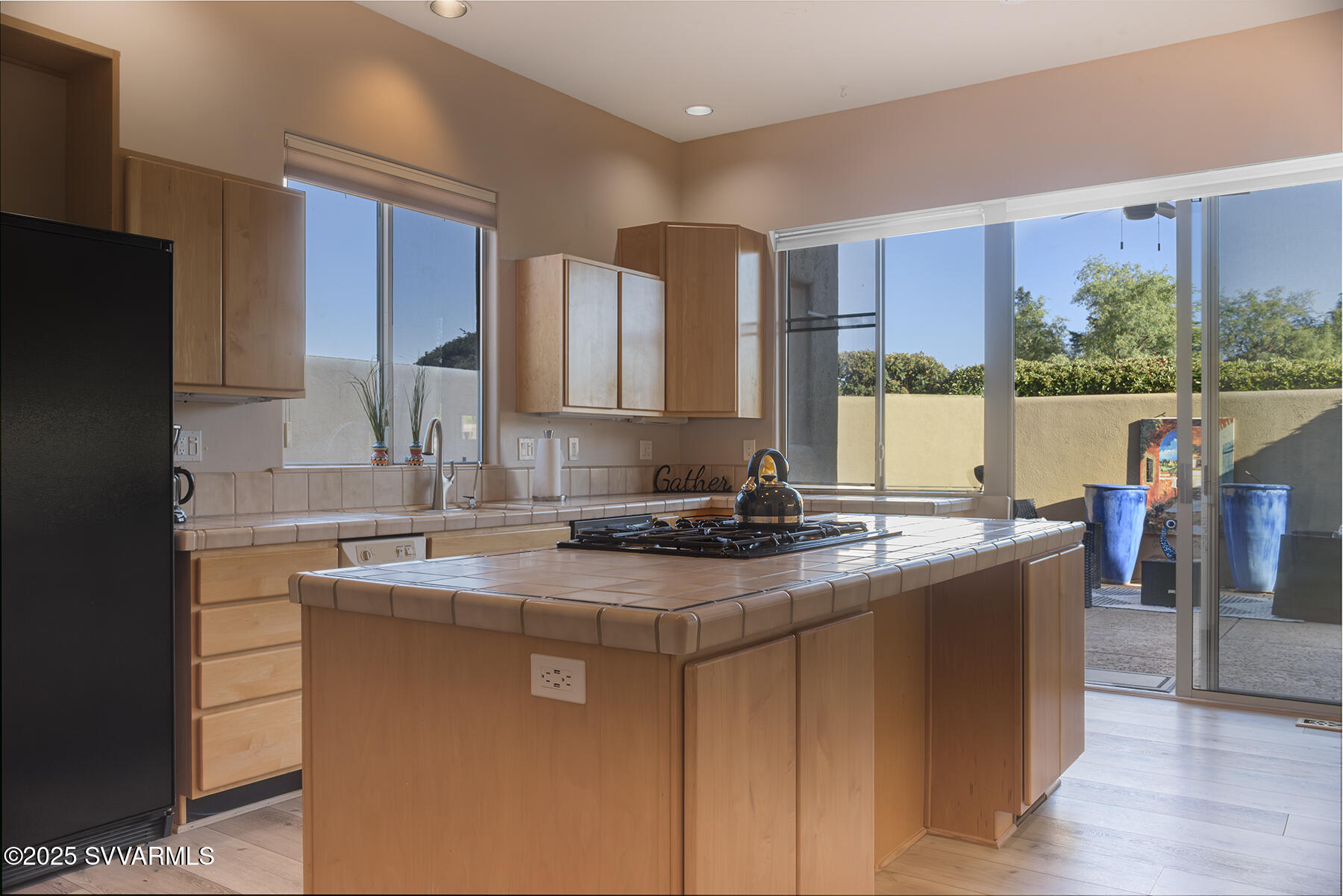 355 Indian Cliffs Road