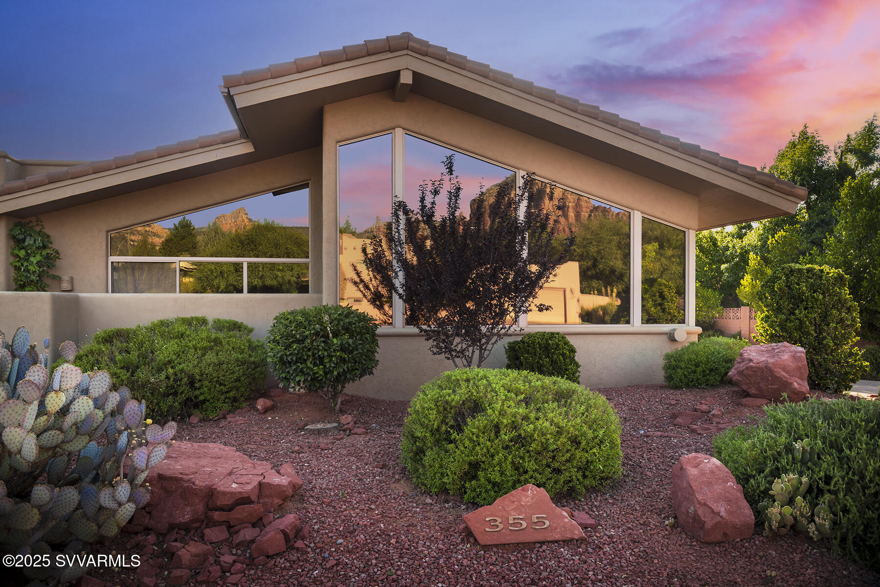 355 Indian Cliffs Road