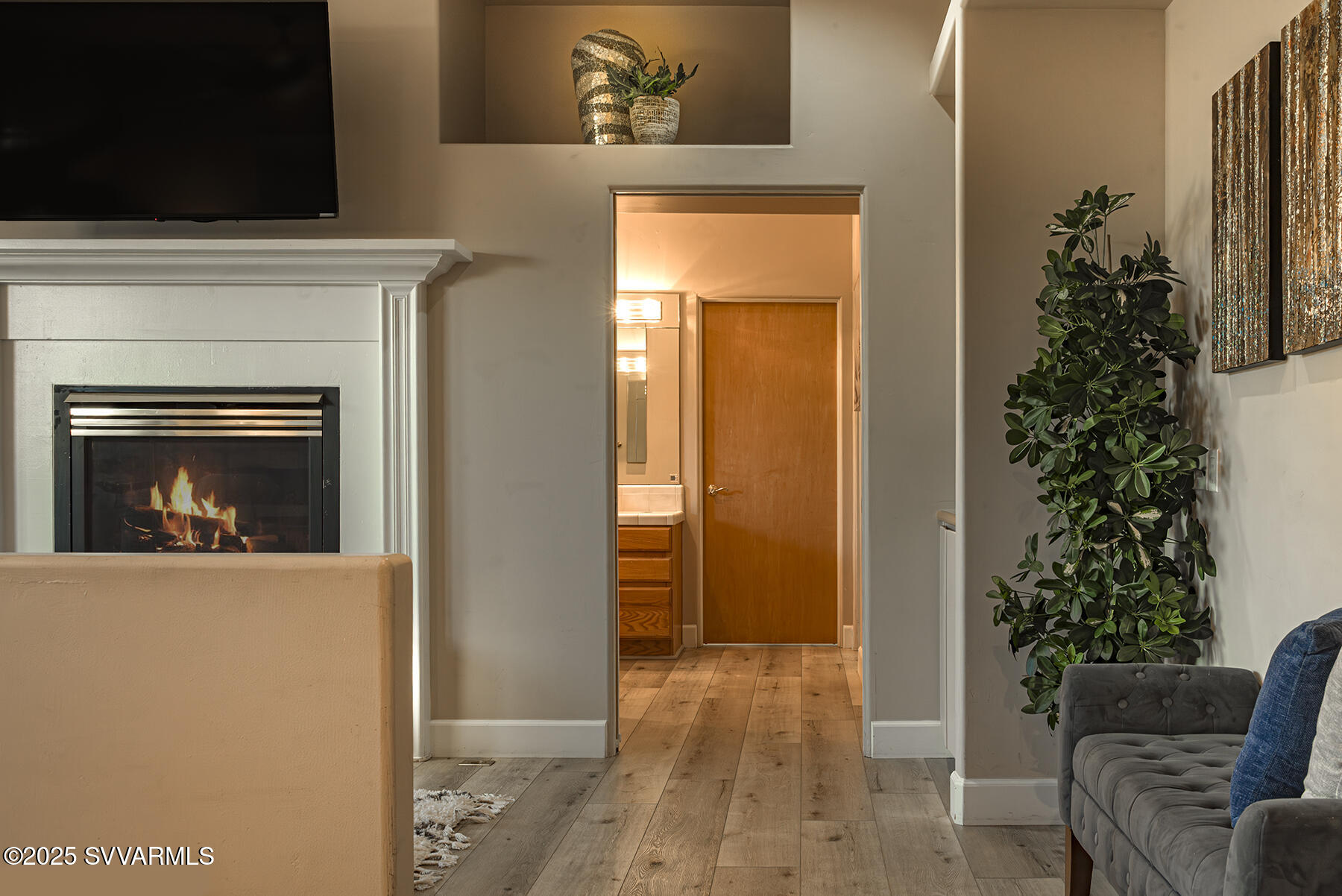 355 Indian Cliffs Road