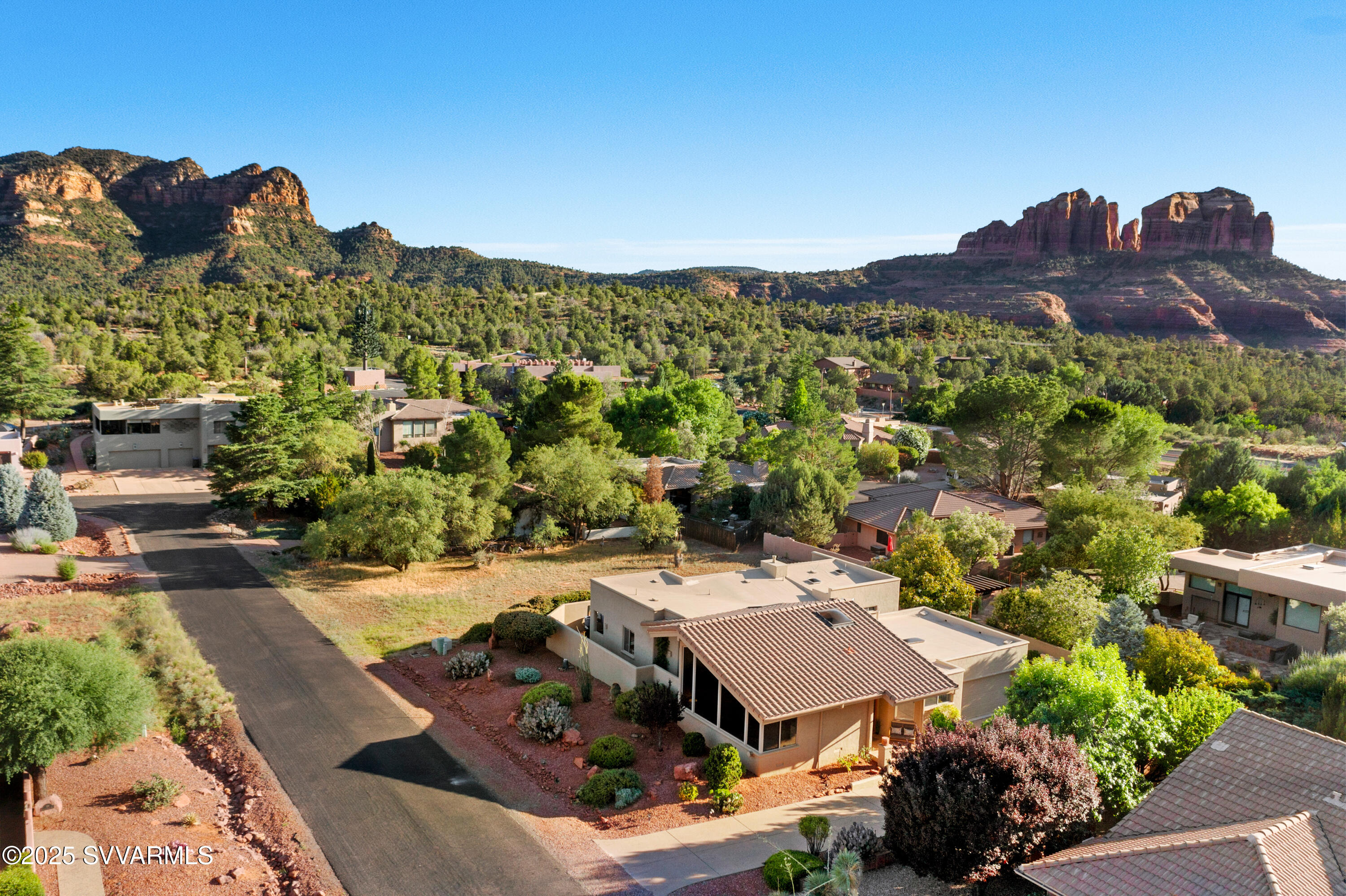 355 Indian Cliffs Road