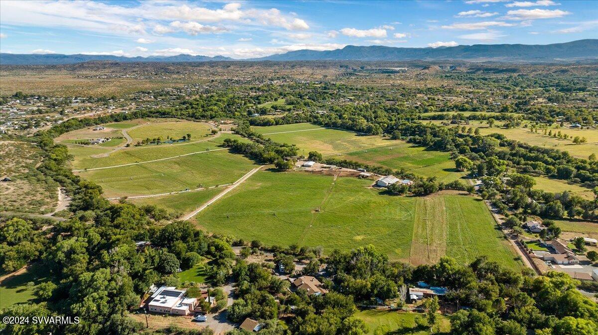 10647 E SWINGING BRIDGE Lane