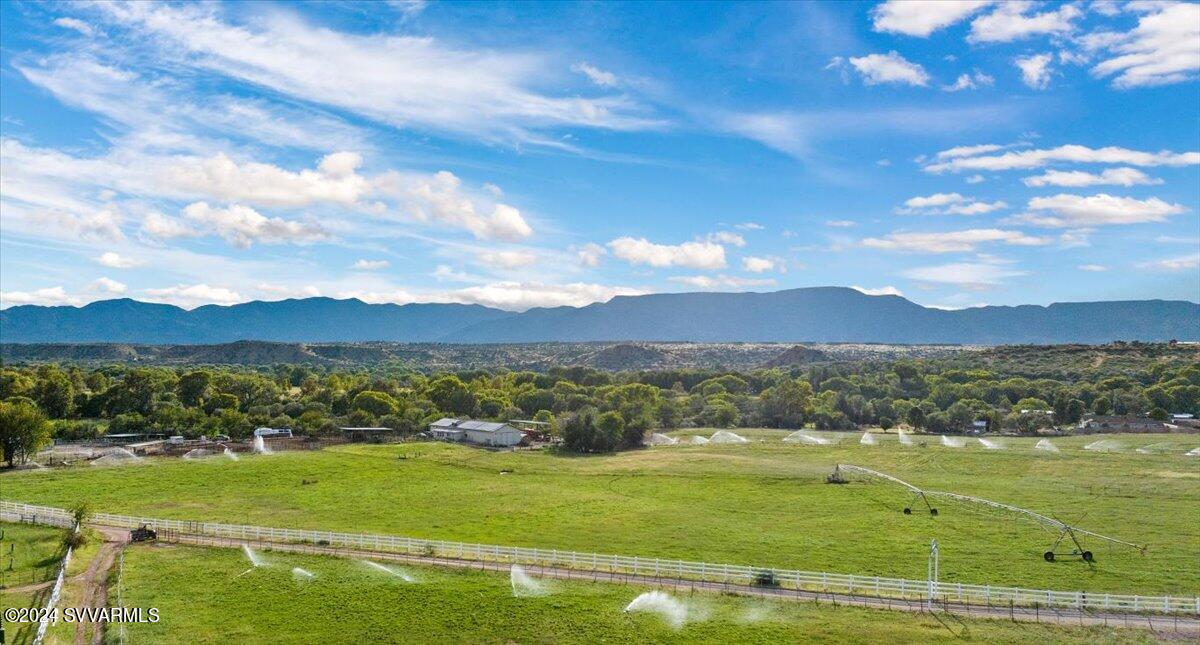 10647 E SWINGING BRIDGE Lane