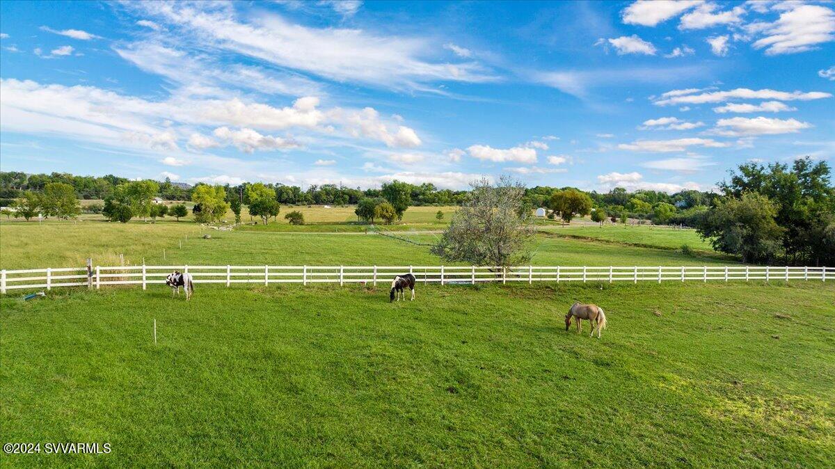 10647 E SWINGING BRIDGE Lane