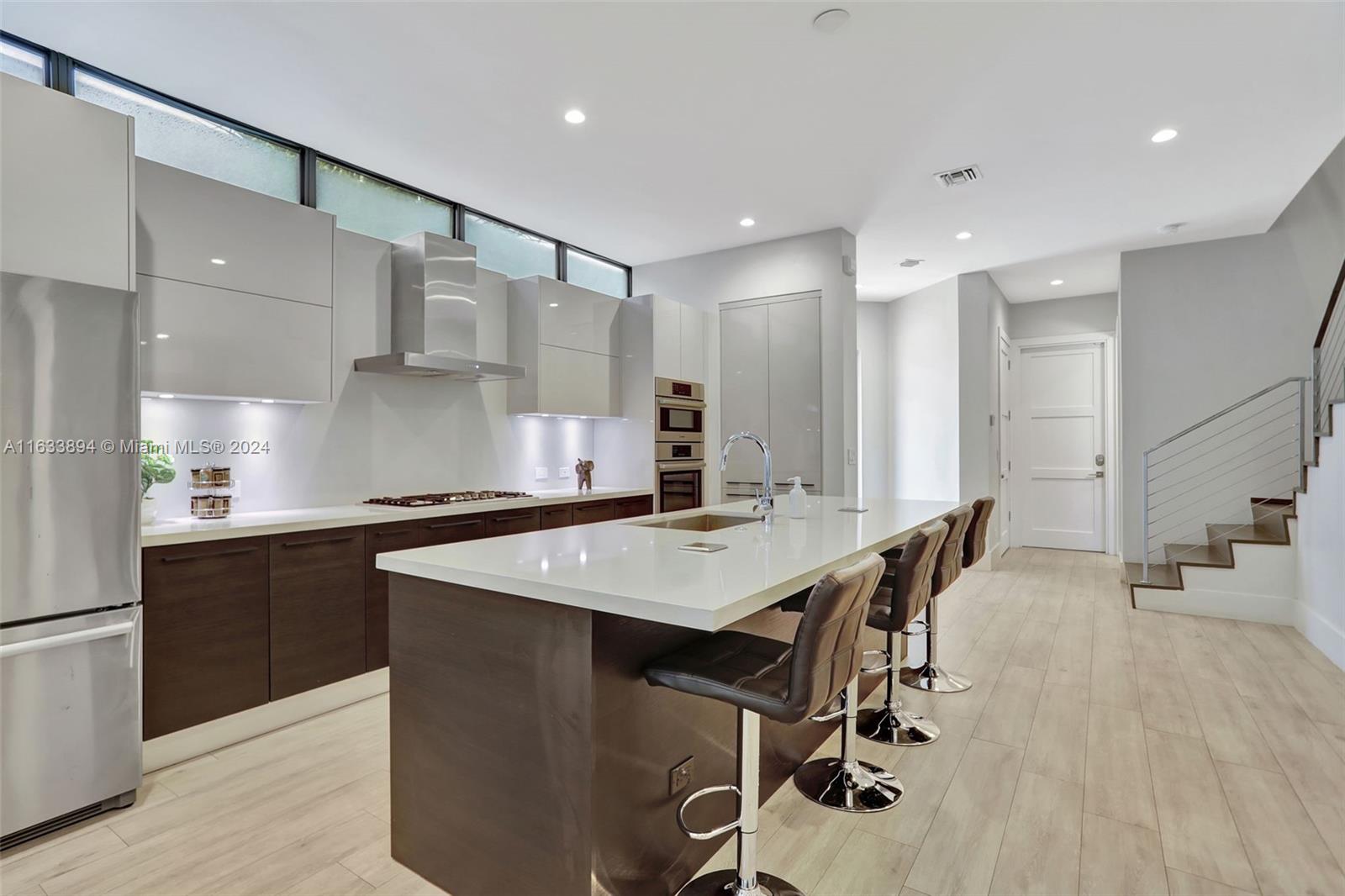 314 NE 15th Ave