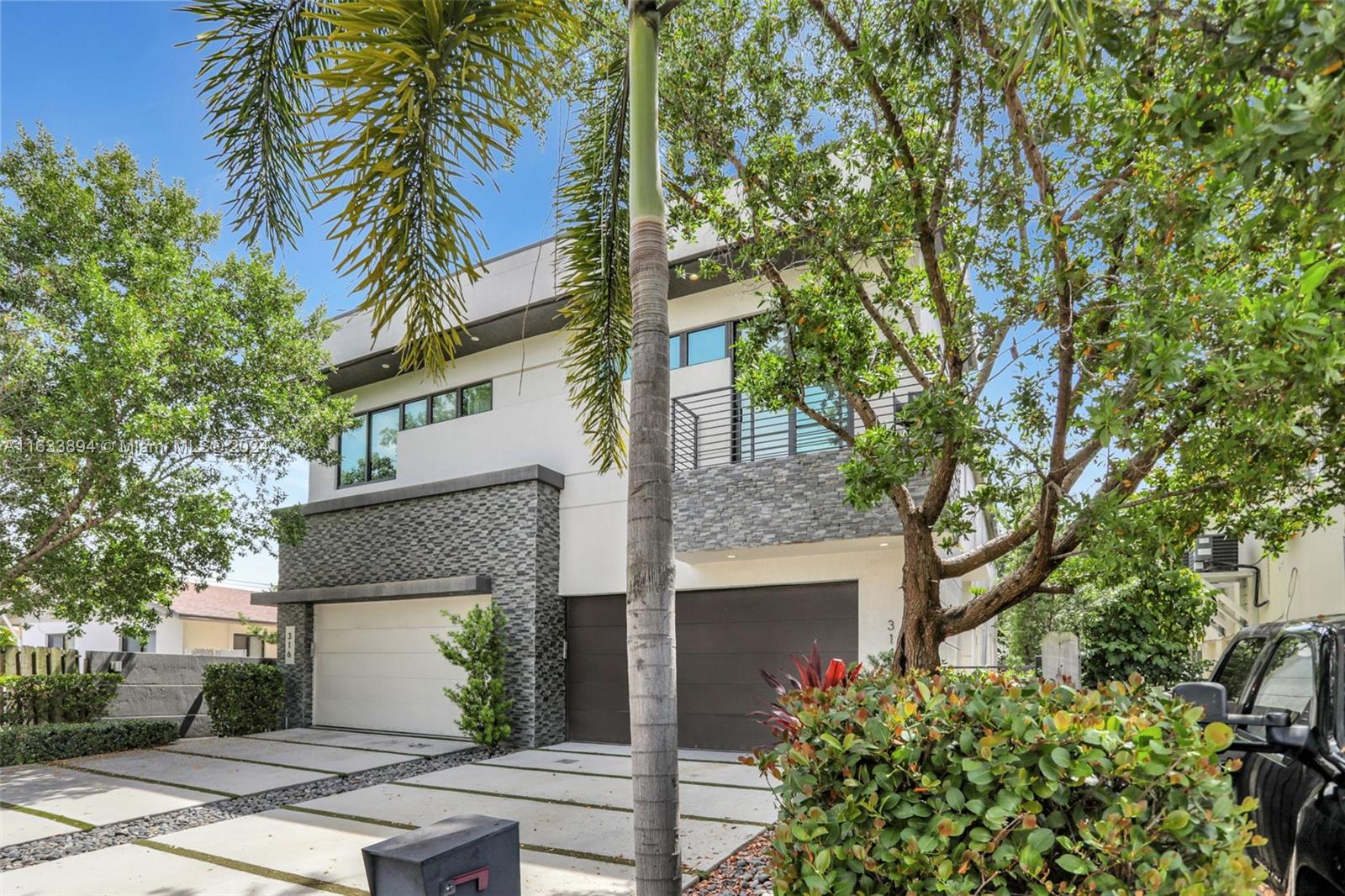 314 NE 15th Ave