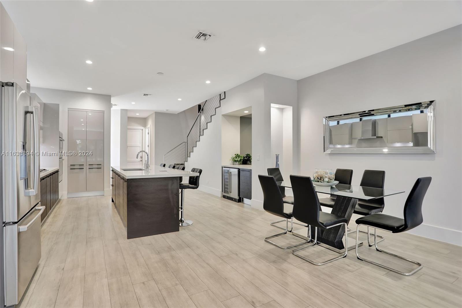 314 NE 15th Ave