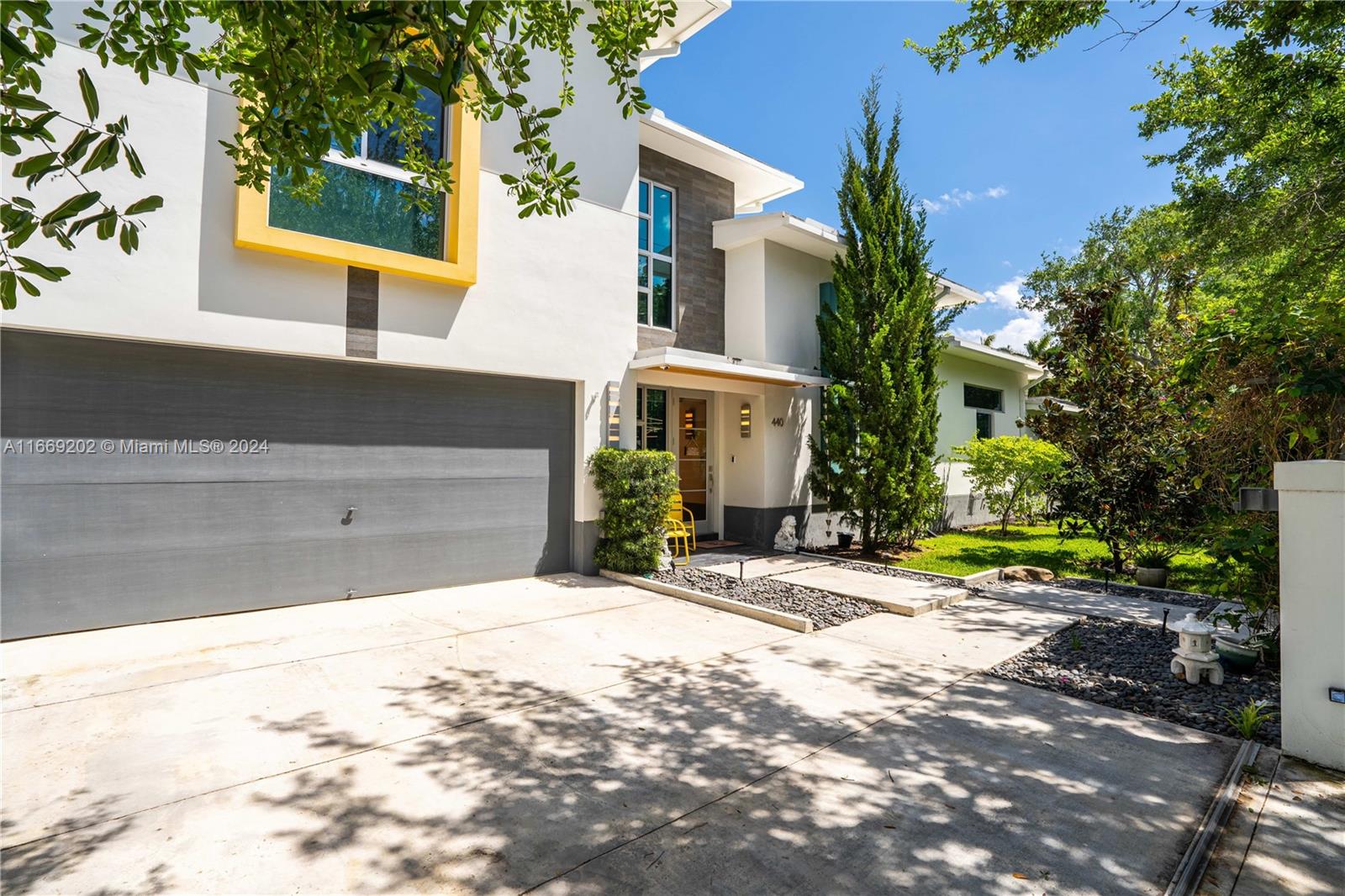 440 NE 17th Ave