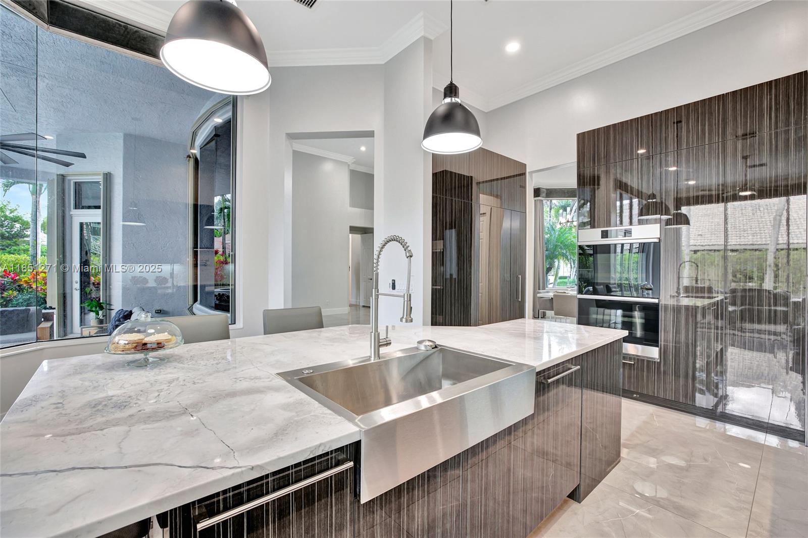 11098 Canary Island Ct