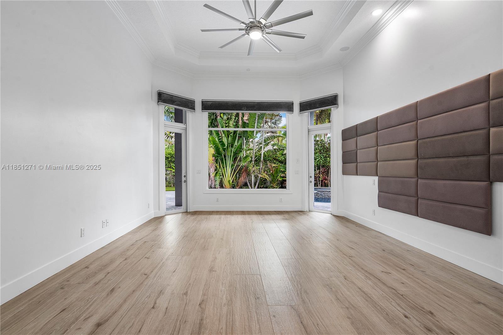 11098 Canary Island Ct