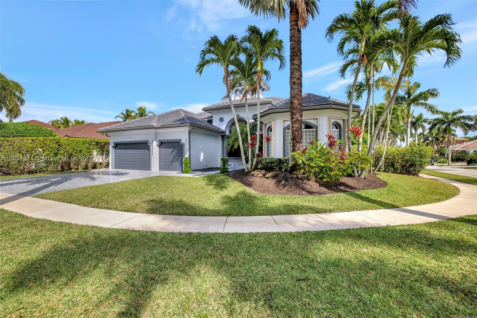 11098 Canary Island Ct