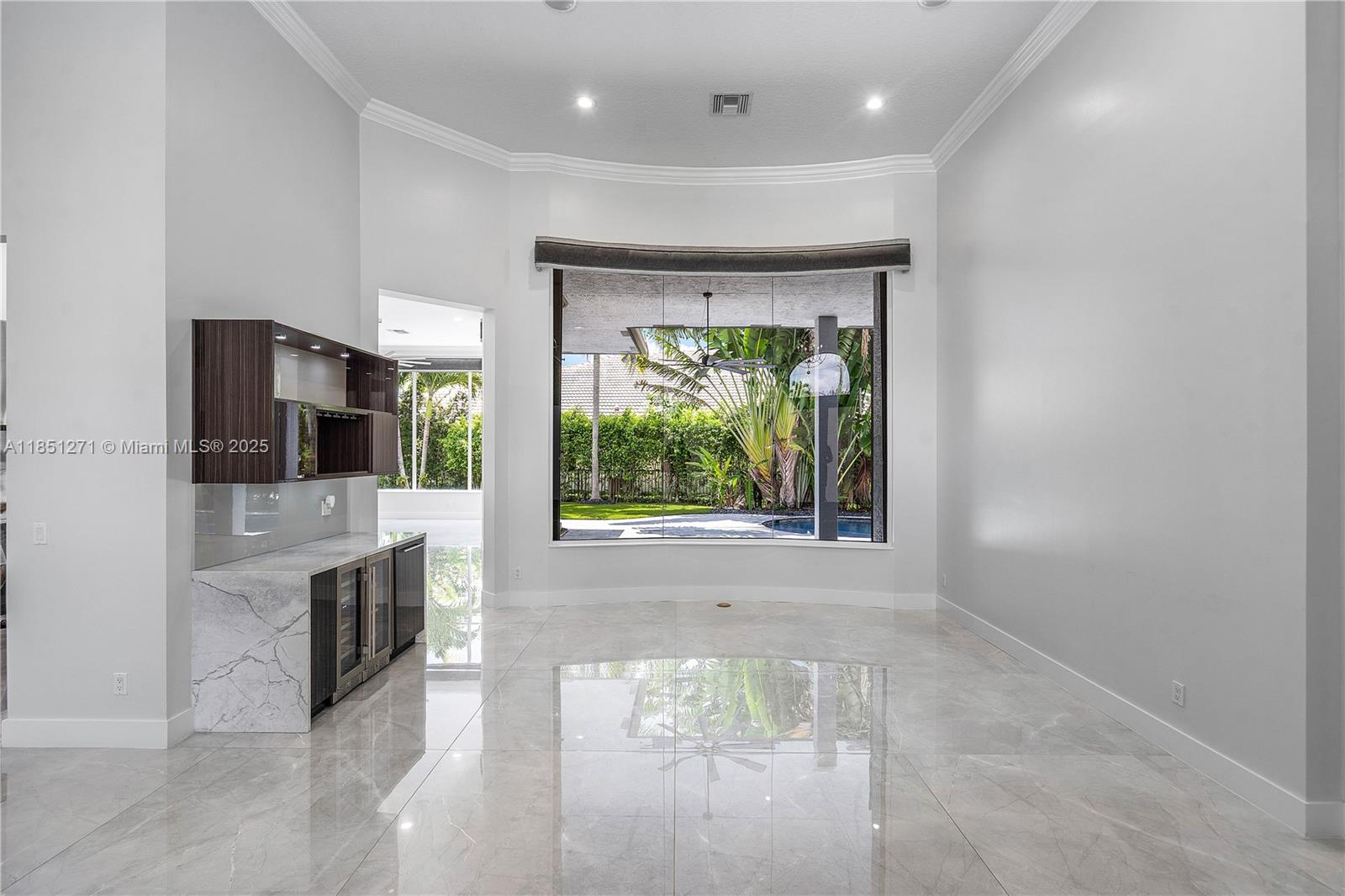 11098 Canary Island Ct
