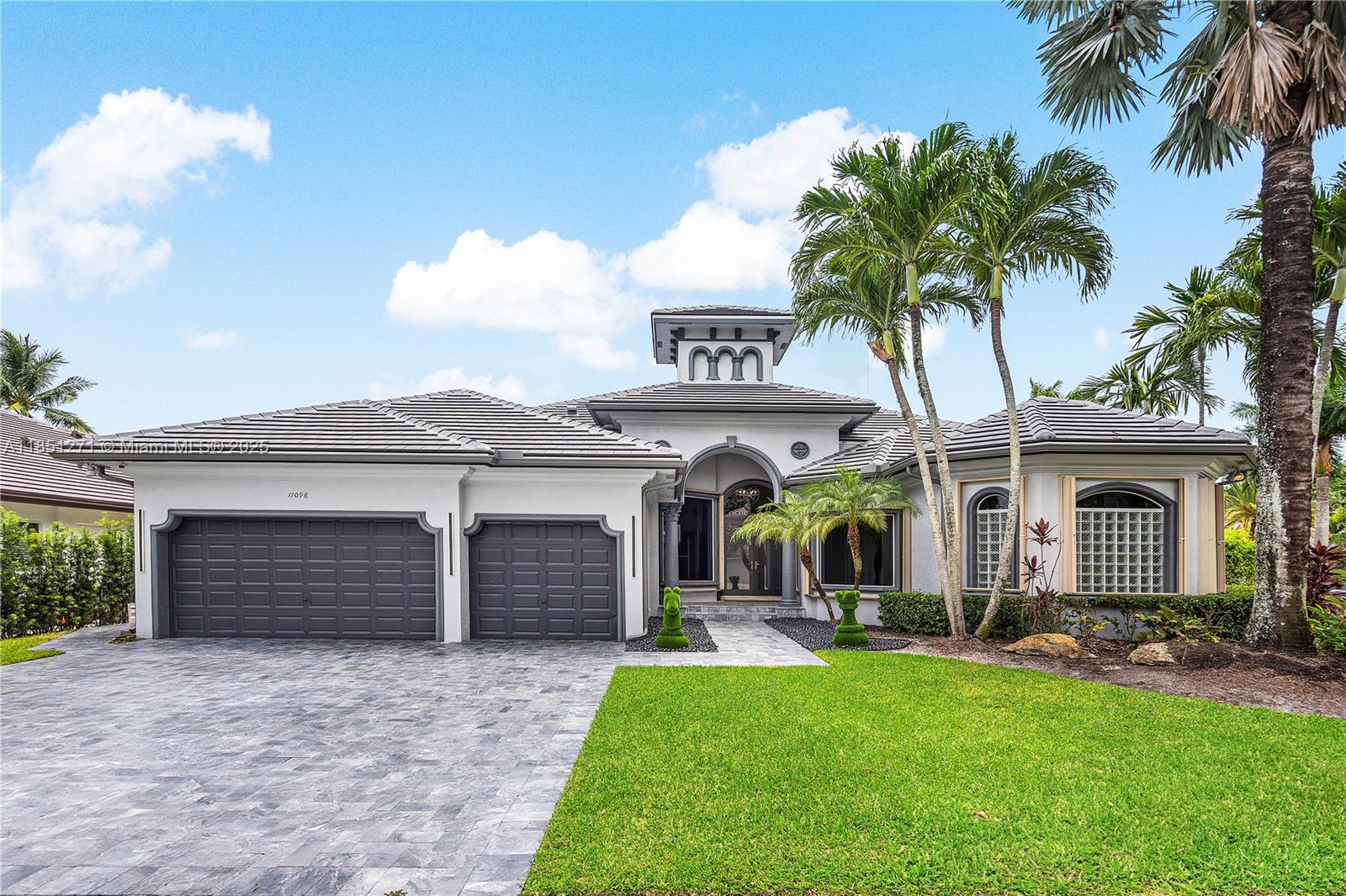 11098 Canary Island Ct
