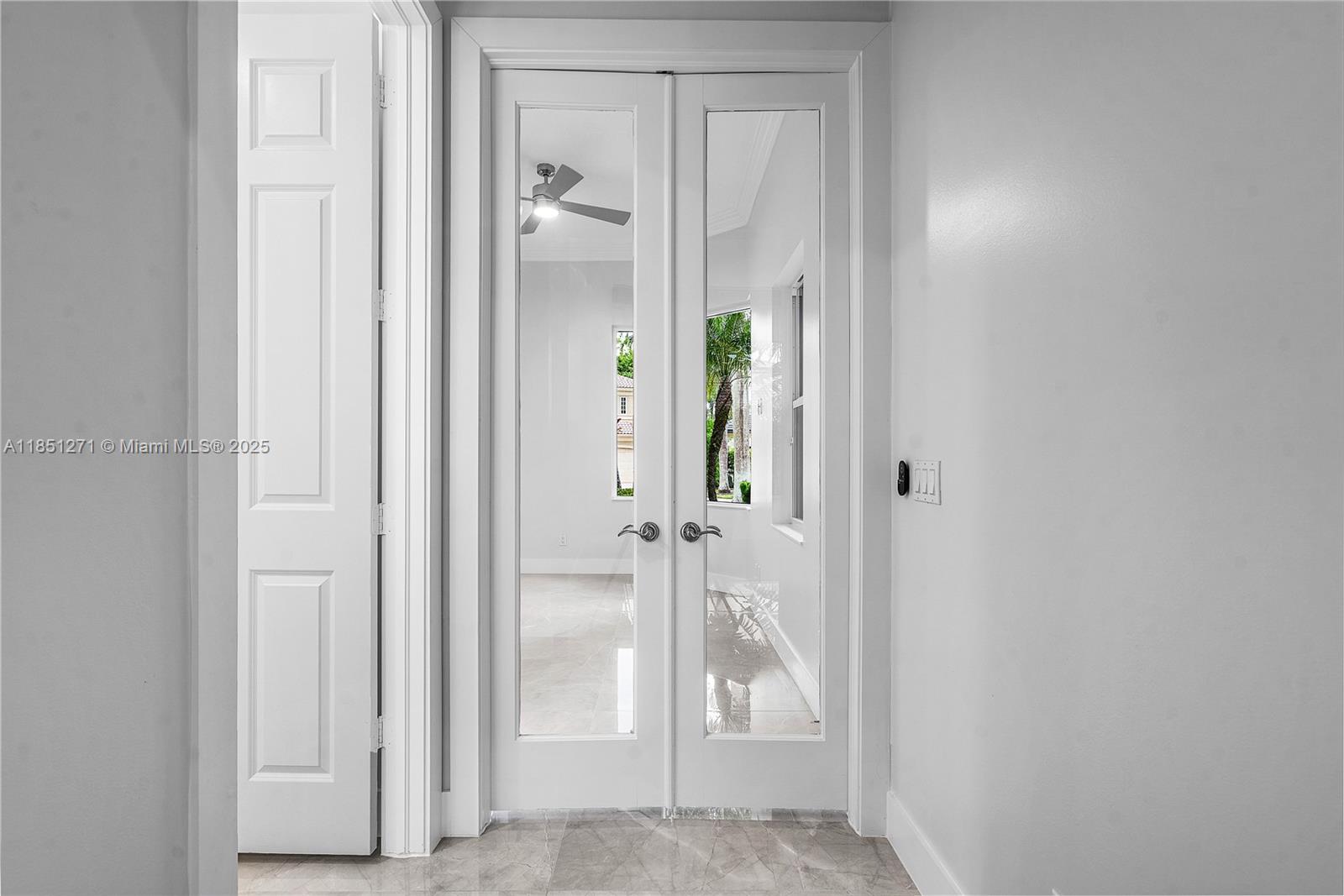 11098 Canary Island Ct