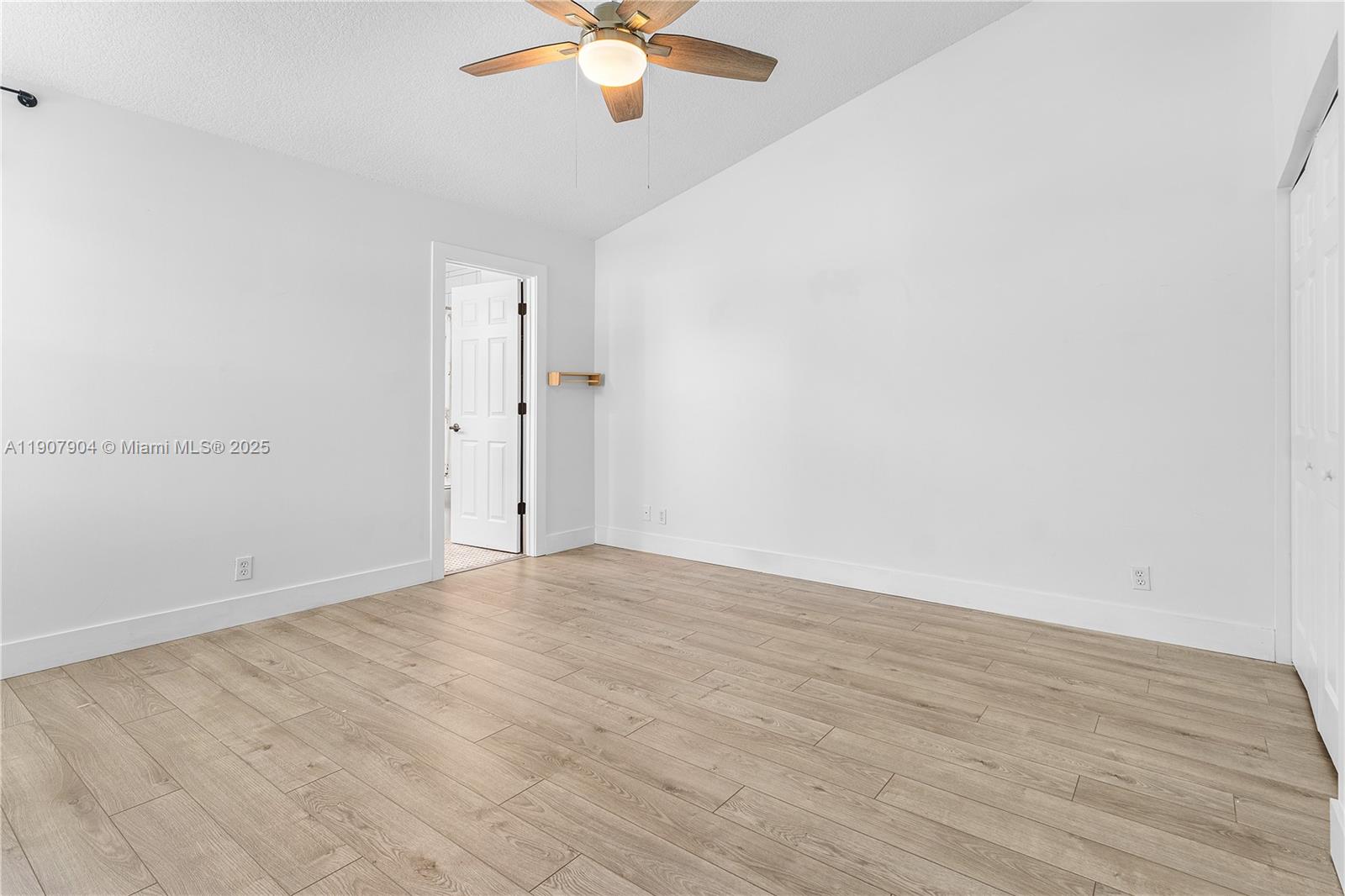 1616 NE 5th St.