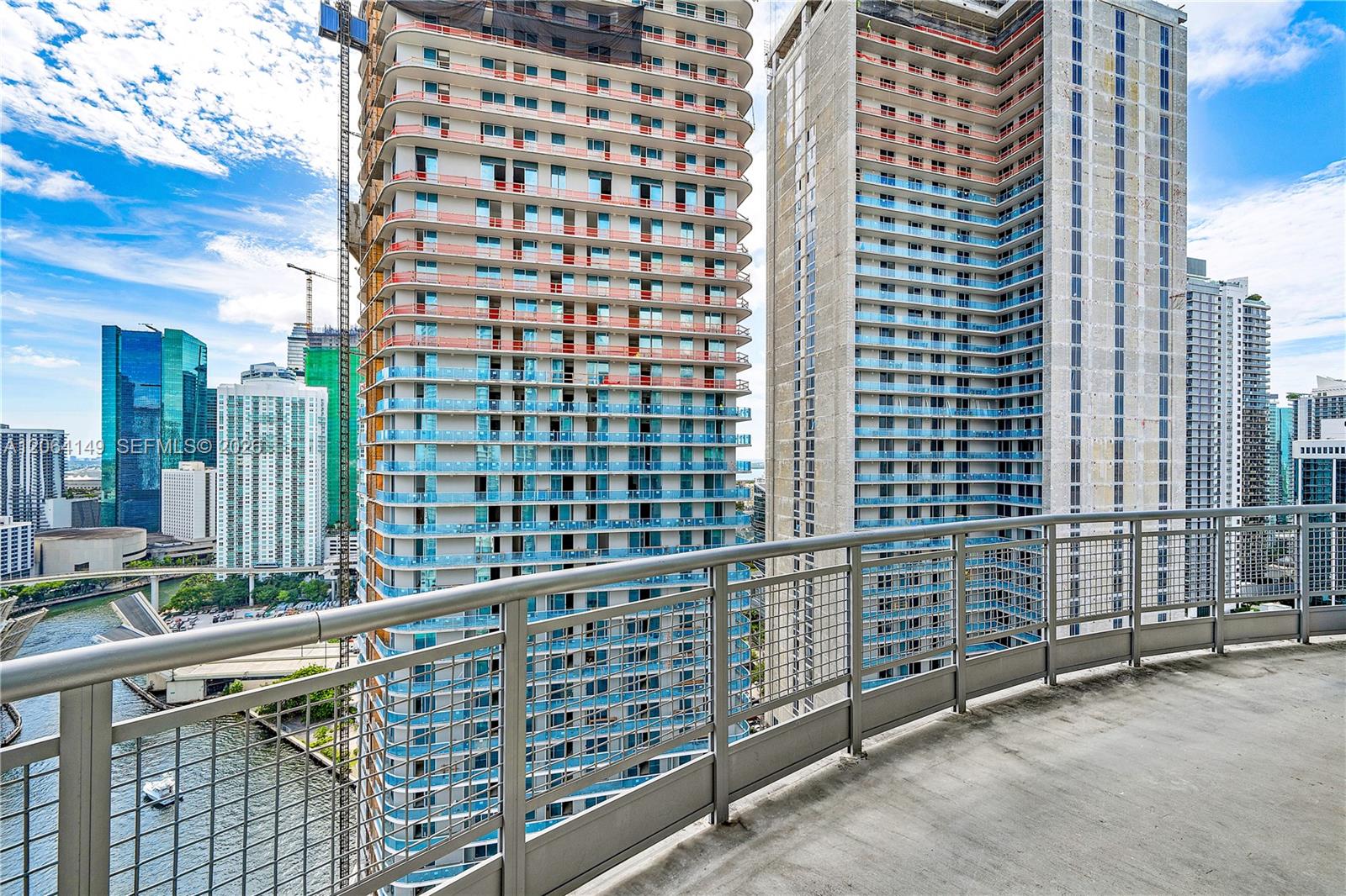 690 SW 1st Ct Unit: PH3102