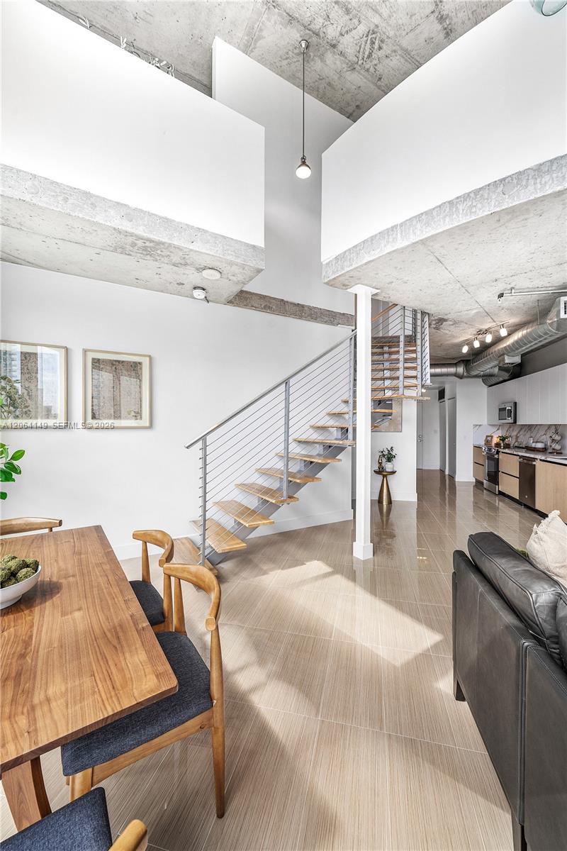 690 SW 1st Ct Unit: PH3102