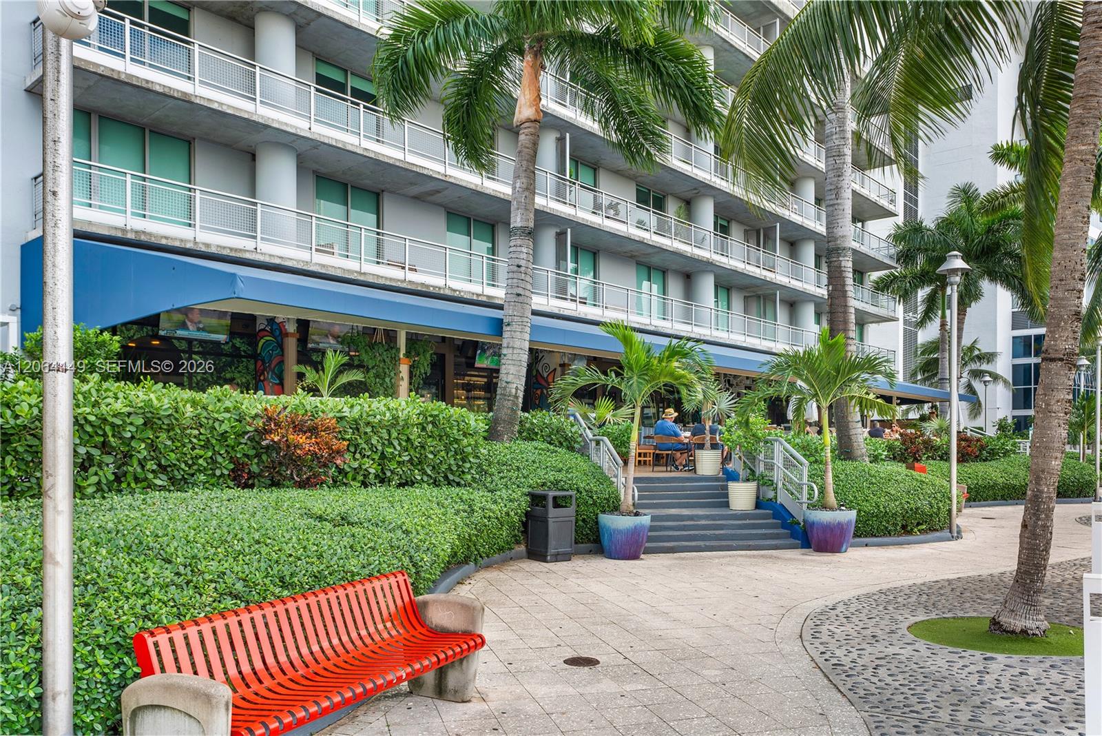 690 SW 1st Ct Unit: PH3102