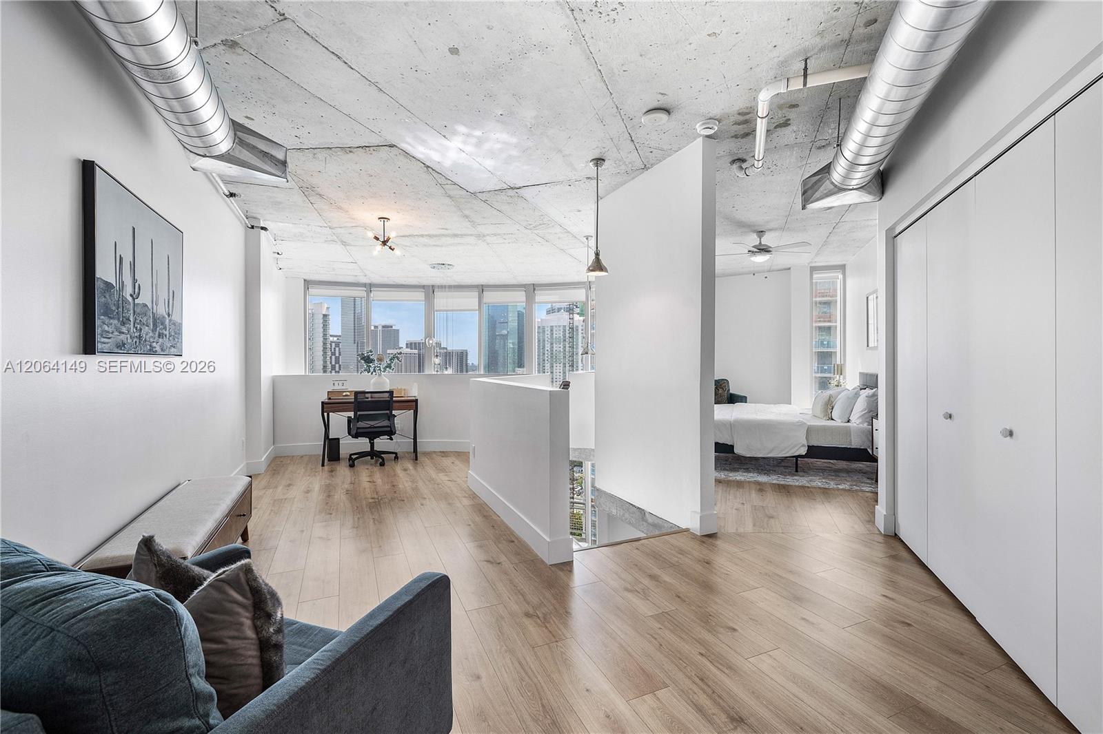 690 SW 1st Ct Unit: PH3102