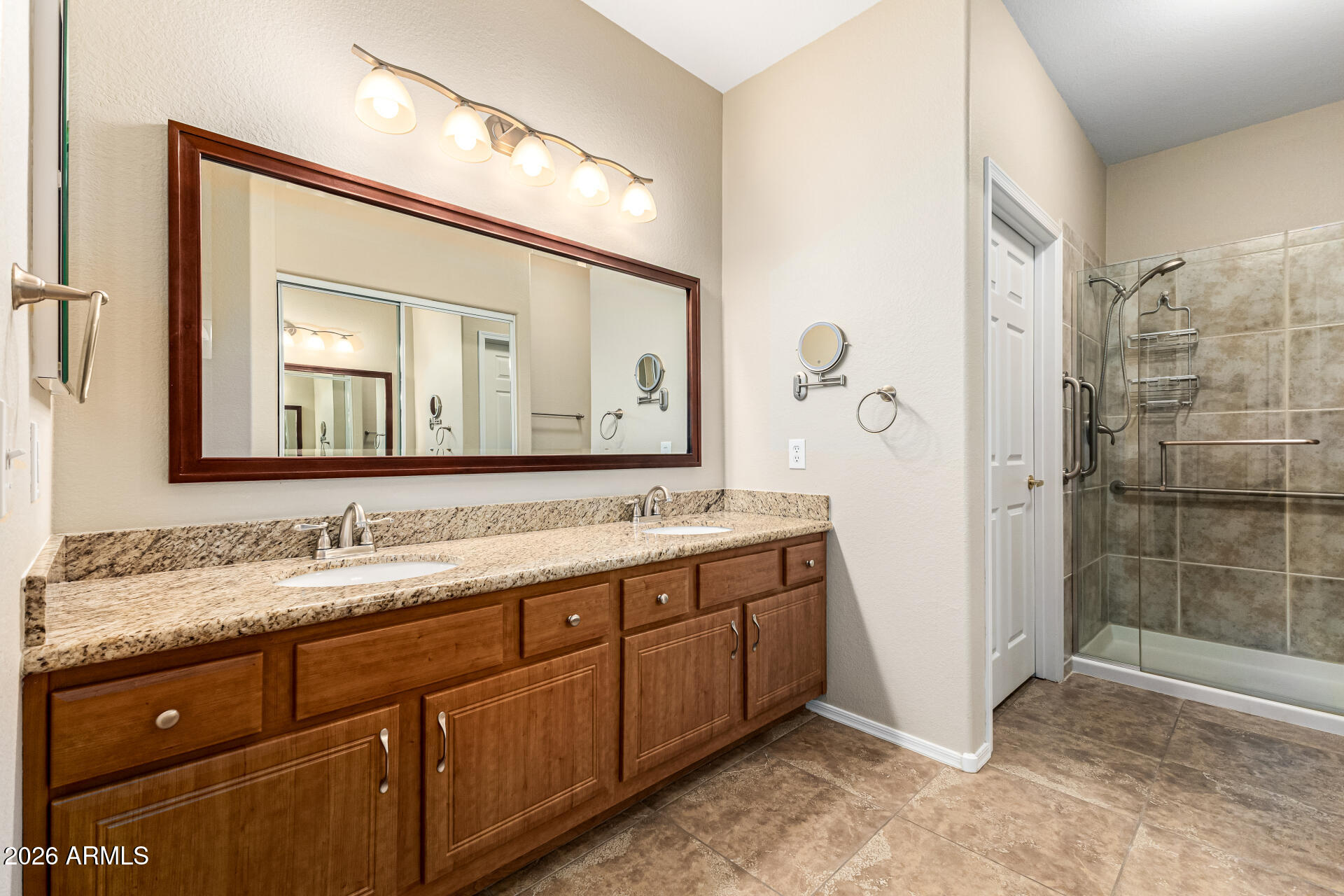 9455 E RAINTREE Drive 2018