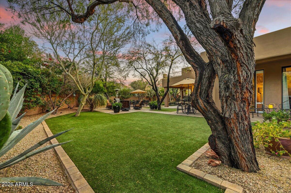 7500 E BOULDERS Parkway 79