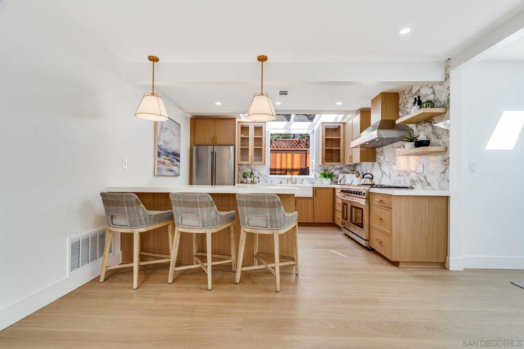 7905 Paseo Del Ocaso