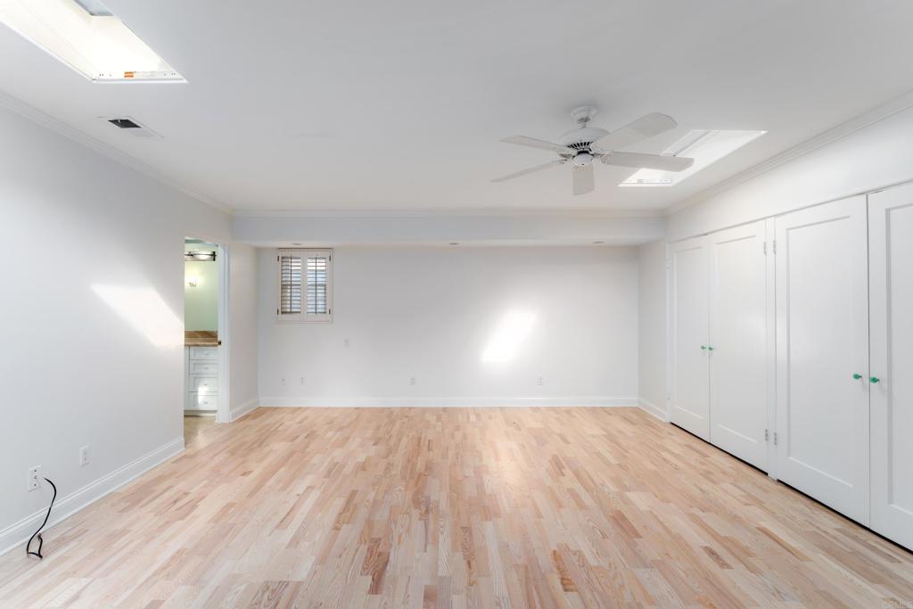 8228 Paseo del Ocaso