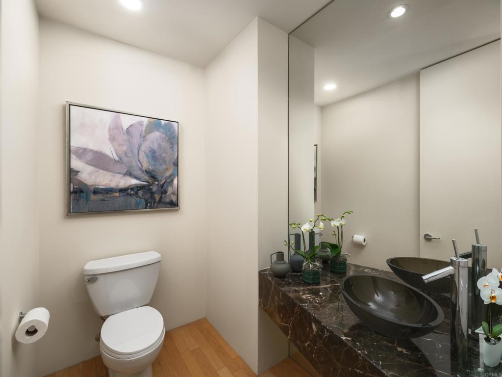 1001 Genter Street 9AB