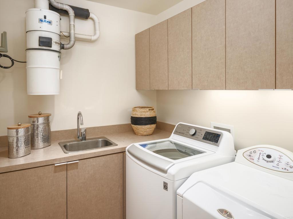 1001 Genter Street 9AB