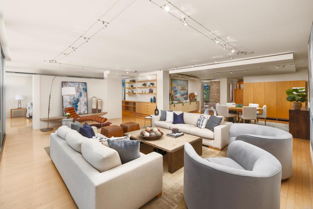 1001 Genter Street 9AB