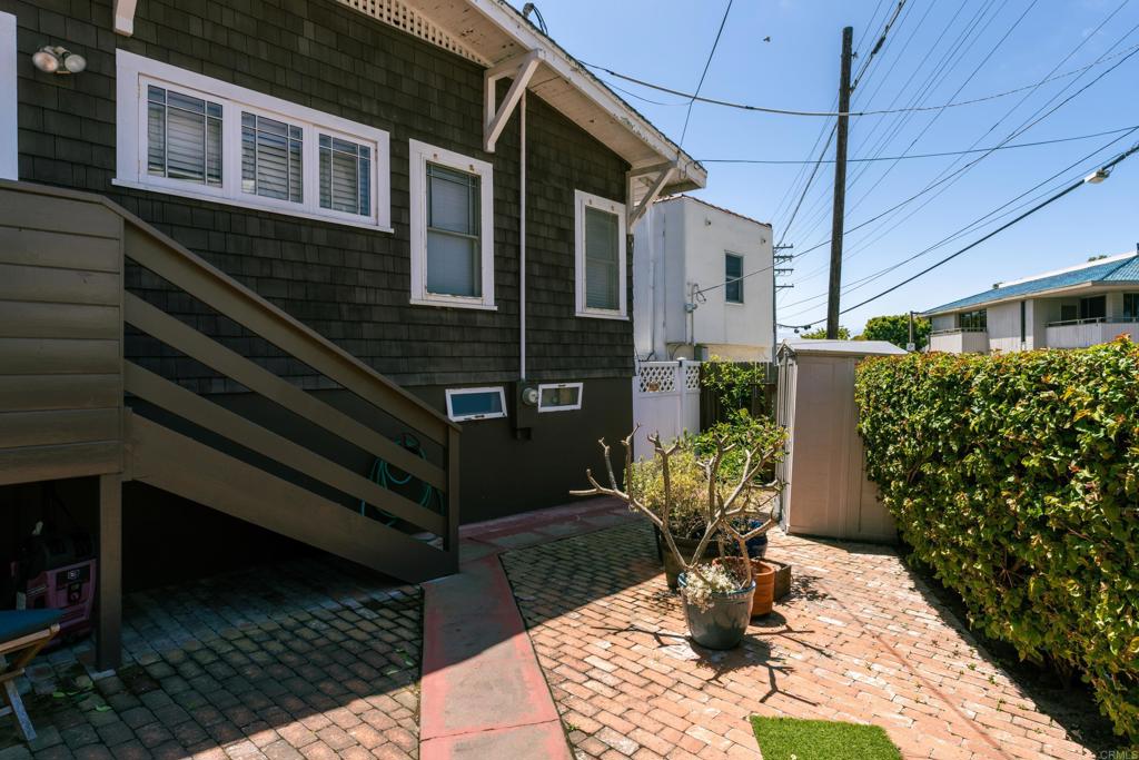 1138 Virginia Way