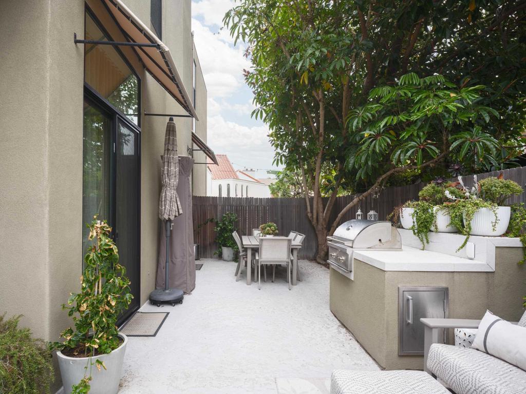 265 Coast Boulevard 9