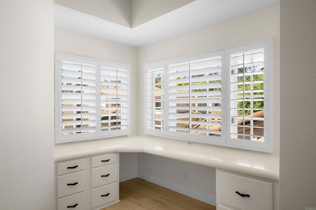 3647 Paseo Vista Famosa