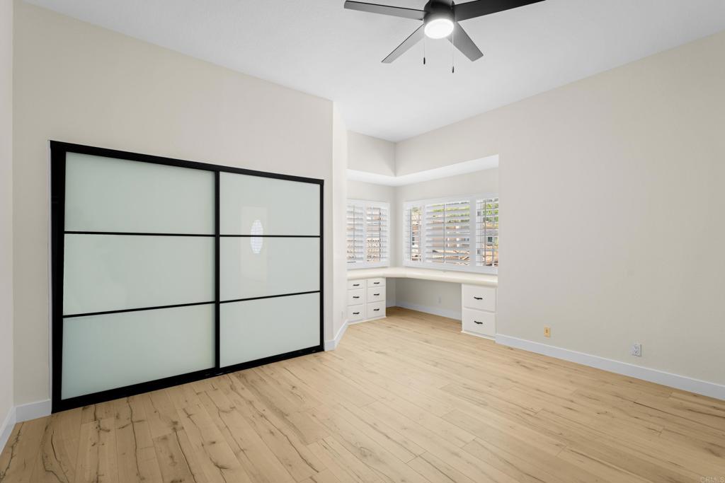 3647 Paseo Vista Famosa