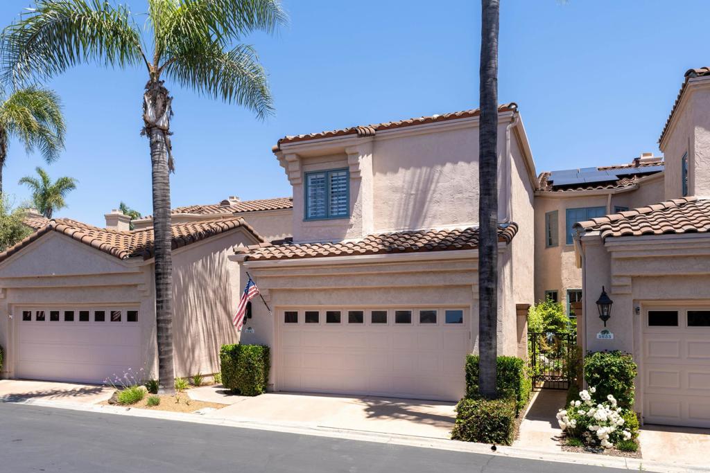 3647 Paseo Vista Famosa