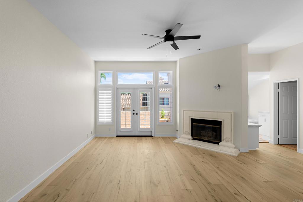 3647 Paseo Vista Famosa