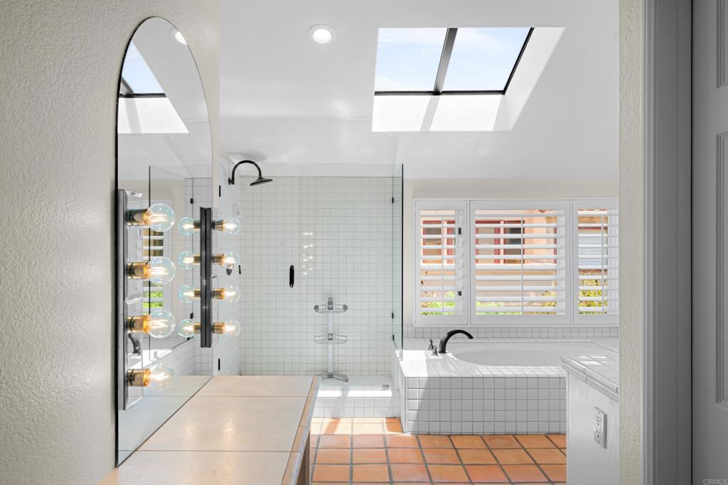 3647 Paseo Vista Famosa