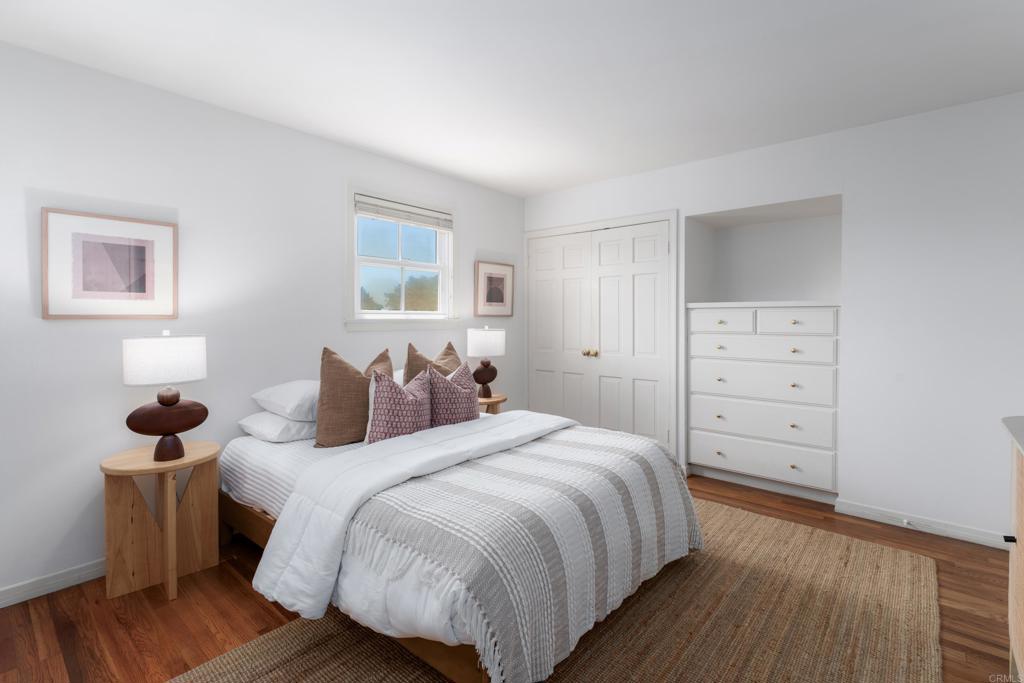 1381 W Muirlands Drive