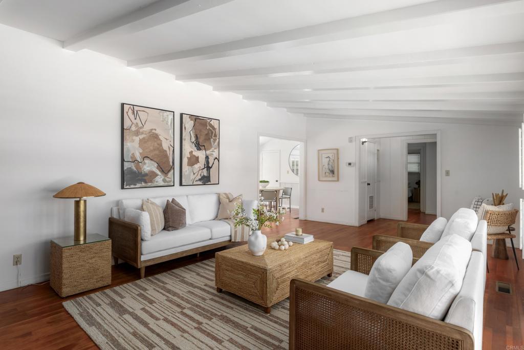 1381 W Muirlands Drive