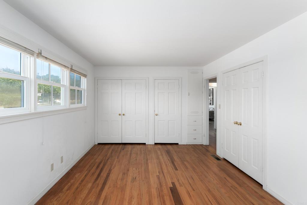 1381 W Muirlands Drive