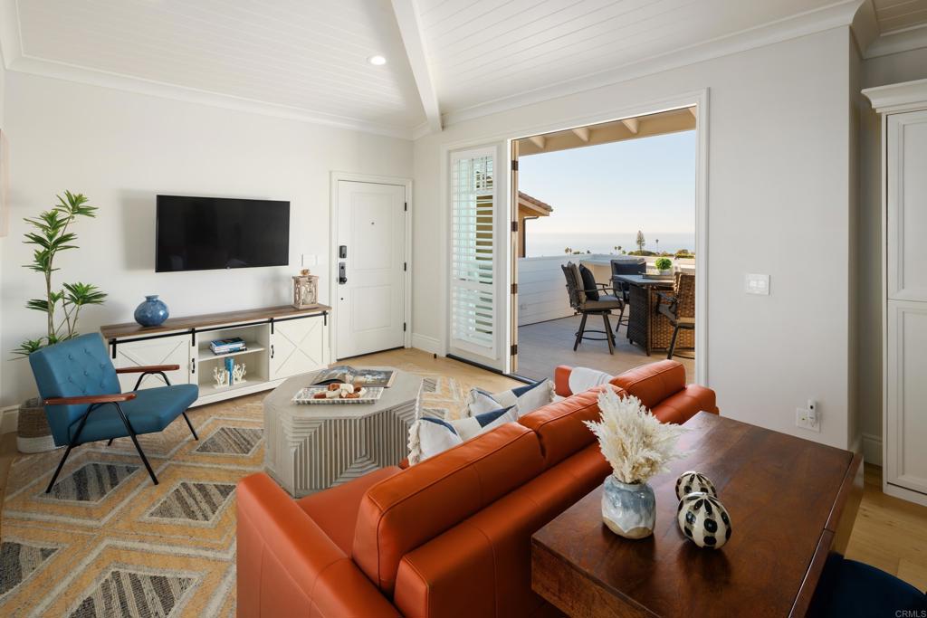 1264 La Jolla Rancho