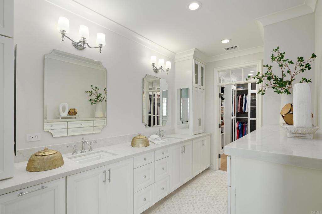 1264 La Jolla Rancho