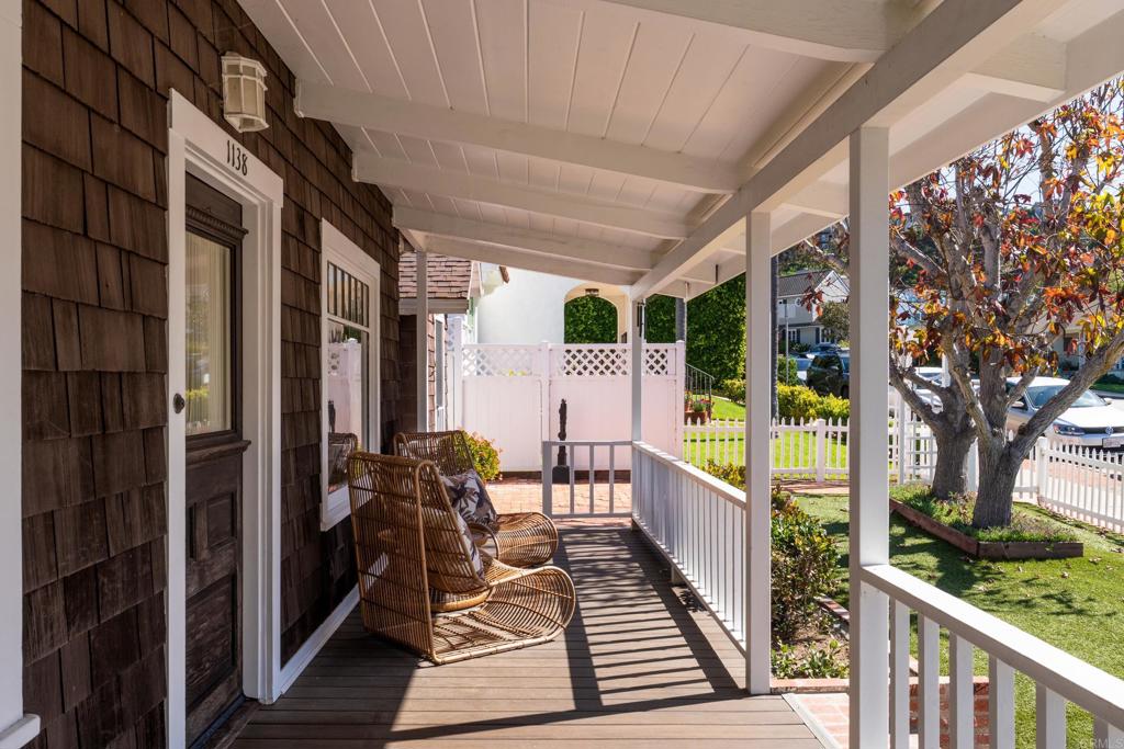 1138 Virginia Way