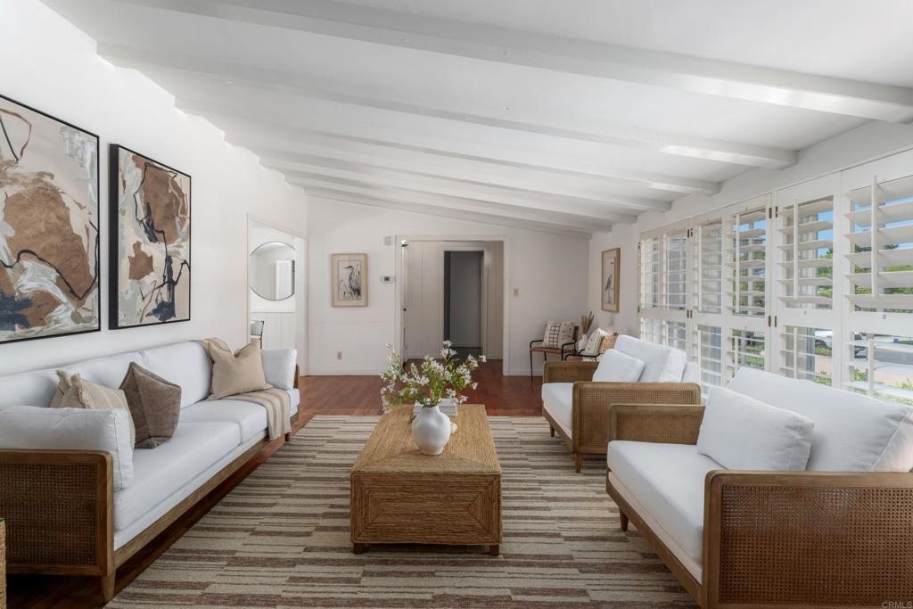 1381 W Muirlands Drive