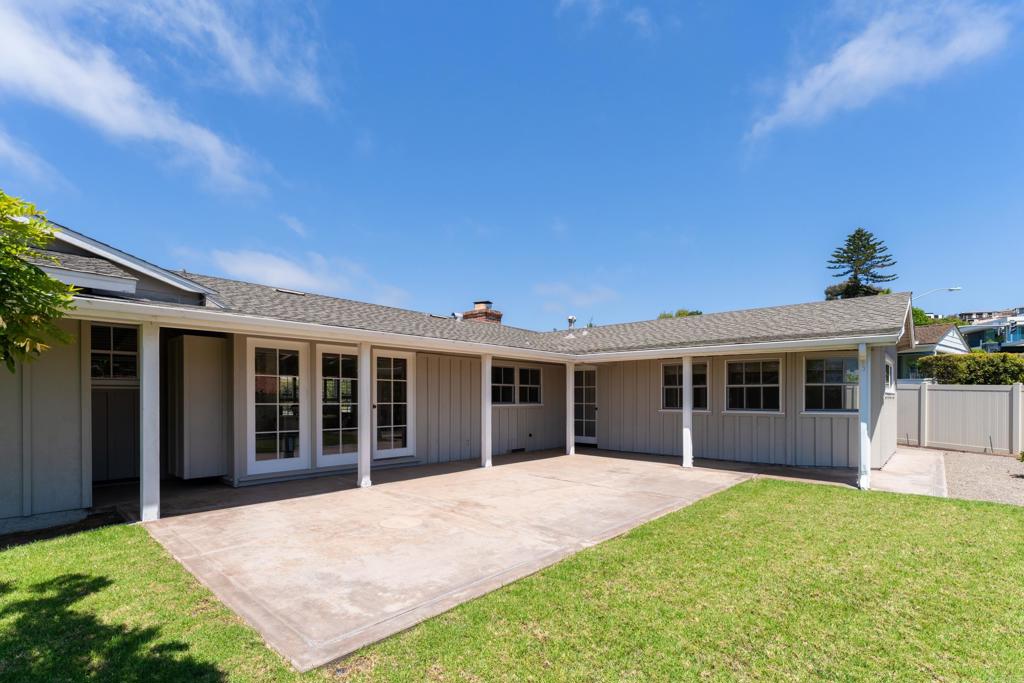 1381 W Muirlands Drive