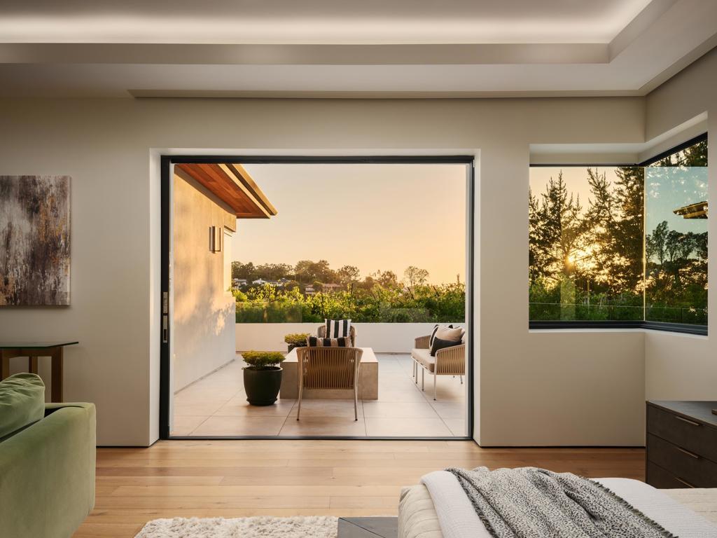 6819 Paseo Laredo