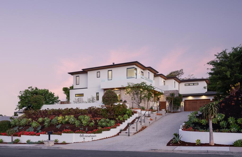 6819 Paseo Laredo