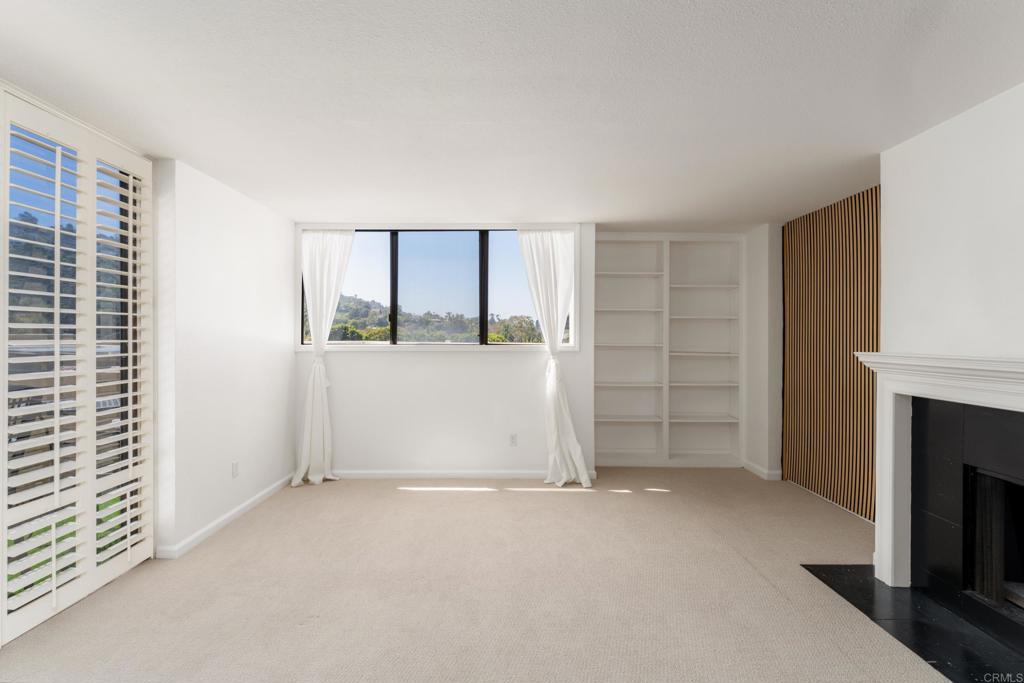 2420 Torrey Pines Road B303