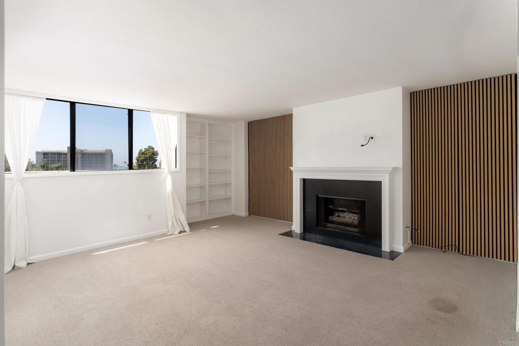 2420 Torrey Pines Road B303